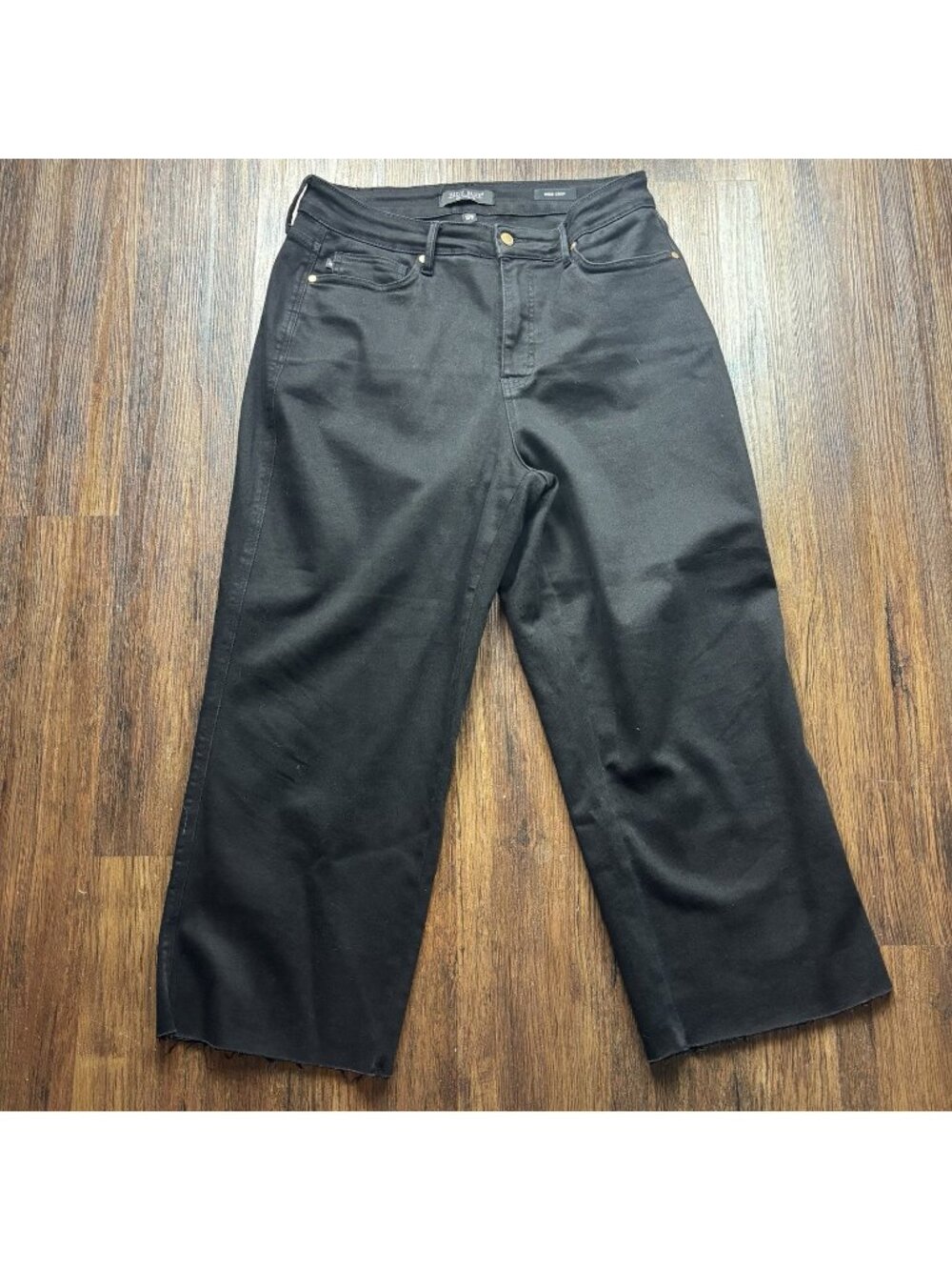 Judy Blue Wide Crop Jeans Black High Rise Raw Hem JB88710 BK Women’s Size 16W